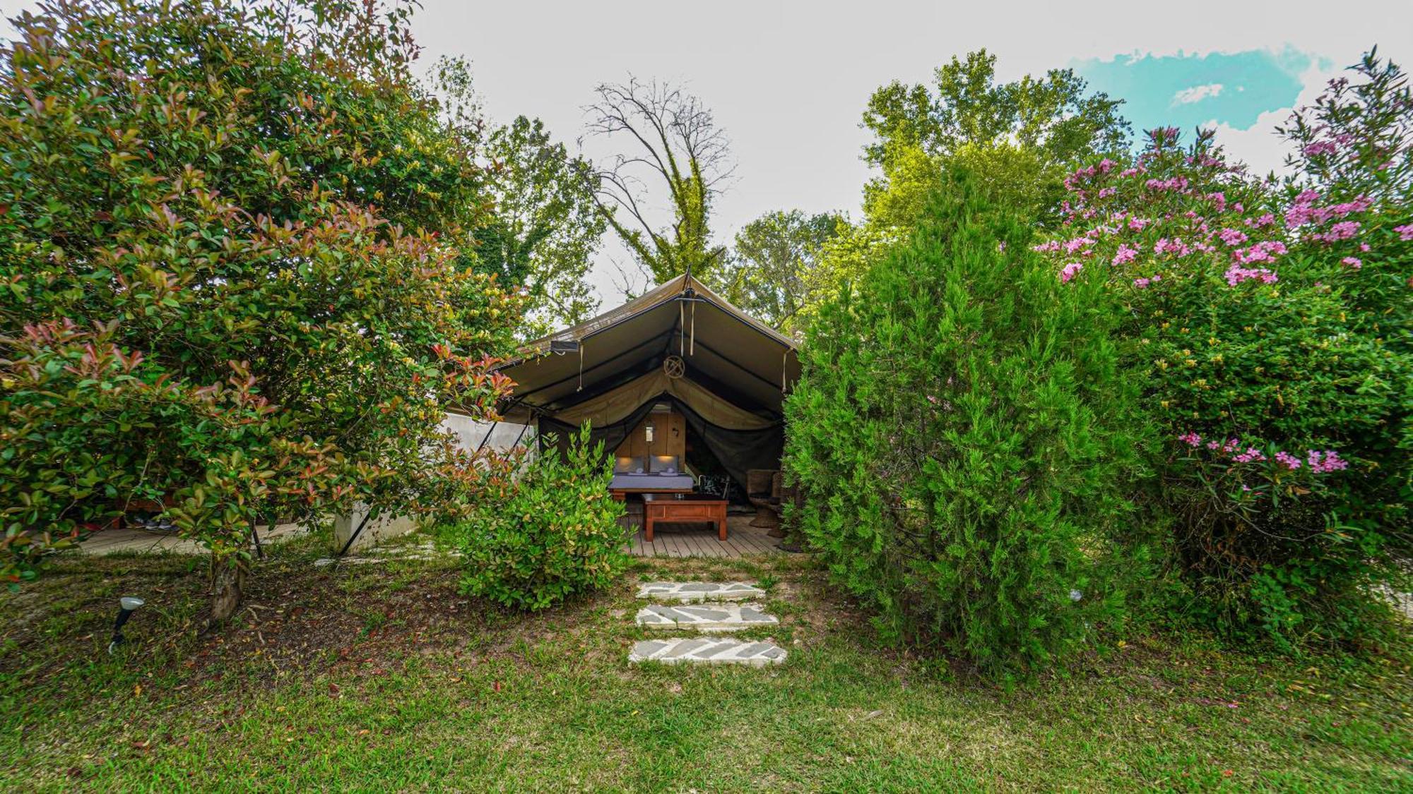 Tenda