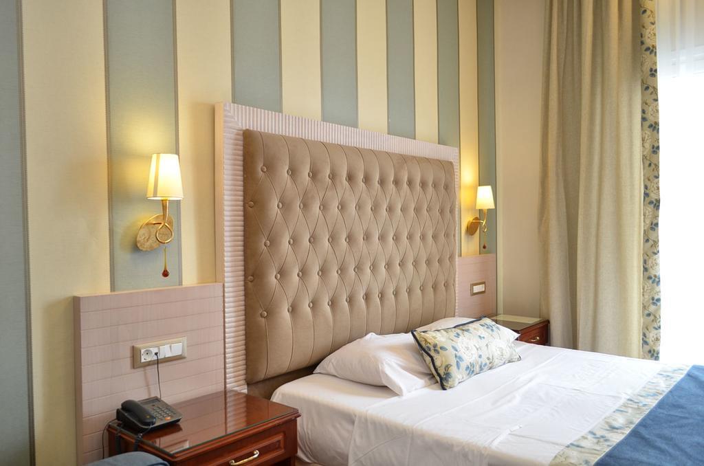 Double Room,807786996:JPEG