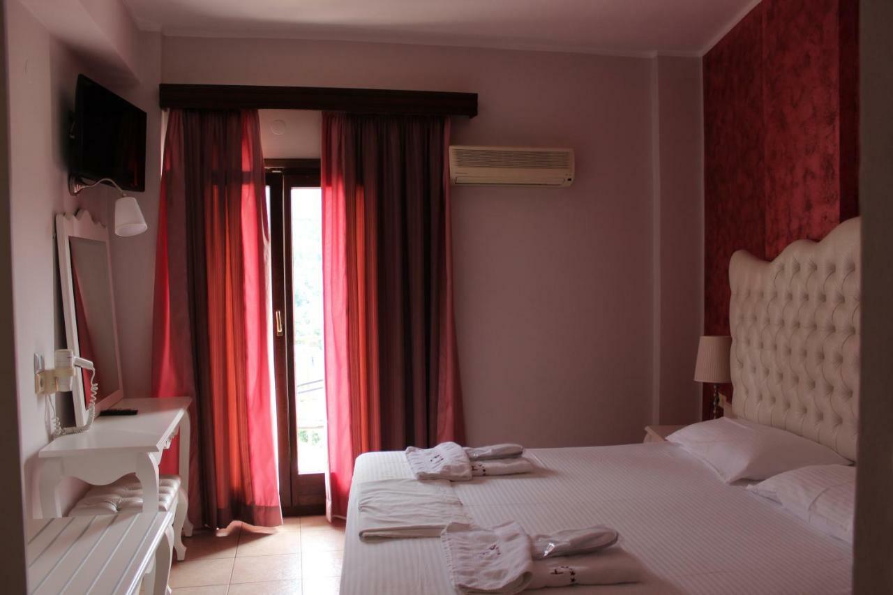 Deluxe Tweepersoonskamer met 1 of 2 Bedden en Uitzicht op de Stad