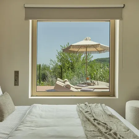 Scarabeo Suites & Villas Parga-2