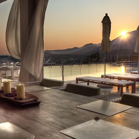 Salvator Villas & Spa Hotel-2